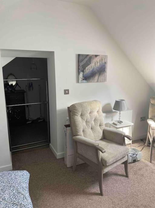 Helens Haven First Floor Apartment Via Stairs Preston  Exterior foto